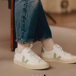 VEJA  Sneaker Photo 0