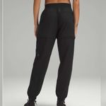 Lululemon Convertible High-Rise Hiking Jogger WovenAir Black Size 4 Zip-Off Pant Photo 2