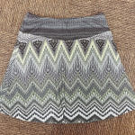prAna  Women’s Mini Skirt Size S Geometric Athletic Green Blue EUC Photo 0