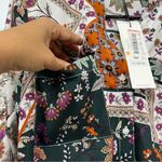 Calvin Klein NWT S Floral Blouse long sleeve roll tab button down v- neck office Photo 8