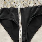 SheIn  Heart & Golden dot keyhole back bodysuit S Photo 10