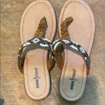 Minnetonka Women's Tan and White Beaded Sandals Photo 1