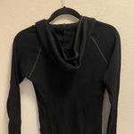 Old Navy  black hooded thermal Photo 5