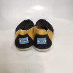 Toms black yellow flats slip on casual women's size 7.5 Hawkeyes color block Photo 3