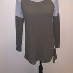 Red Haute  dark green ribbed stretchy knit sweater Photo 2