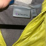 Athleta ✨ Packable Indio Anorak Lined Sz Small Windbreaker in Yellow✨ Photo 3