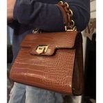 ALDO Alto Brown Alligator Imprint Single Handle Flap Clasp Closure Gold Plated Purse Photo 15