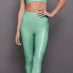 Carbon 38 Action Bra 2.0 in Takara Shine & High Rise 7/8 Leggings in Wasabi S Photo 0