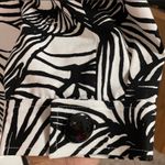 Covington 1/4 length sleeves blk/wht jacket. M Photo 5