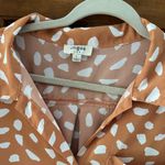 Umgee  Button Front Top Women’s Large Peach V-neck Dalmatian Print Pocket Detail Photo 1