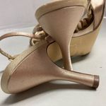 Michael Shannon Johanna Style Gold 4” Heels Size 7M Photo 10