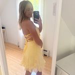 Yellow homecoming dress Size 0 Photo 1