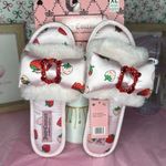 Juicy Couture Slippers-Strawberry Photo 0
