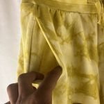 All In Motion yellow and cream Tye Dye shorts woman’s extra small Photo 5