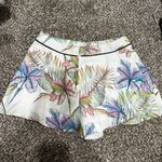 DO+BE NWT  Floral Shorts Women’s Large Photo 2