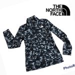 The North Face TNF  active jacket top long sleeve windbreaker size XS womens Photo 1
