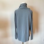 32 Degrees Heat 32 Degrees Gray Long Sleeve Relaxed Sweatshirt Photo 2