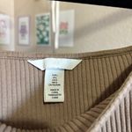 H&M ୨୧ ・゚✧ Square Neckline Crop Top Photo 4