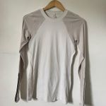 Lululemon Long Sleeve Photo 0
