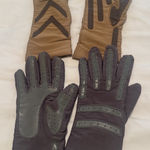 Isotoner  Vintage Gloves Womens One Size Fits All Beige Gray Driving Photo 0