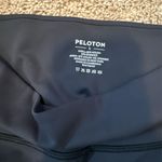 Peloton  Leggings Photo 2