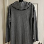 Calvin Klein black white geo print turtle neck sweater long sleeve Photo 4