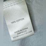 STITCHDROP women’s dress size Med 100% cotton
20” pit to pit free on waist Photo 10