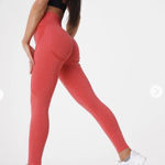 NVGTN  Candy Apple Mid Rise Contour Seamless Leggings Photo 0