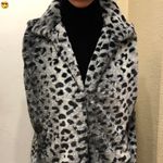 Betsey Johnson New Betsy Johnson Faux Fur Vest !!! Photo 0