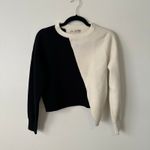 Alice + Olivia black & white colorblock crop long sleeve sweater size XS Photo 8