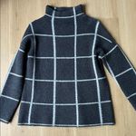 Artisan NY  Charcoal and Cream Knit Sweater Photo 0