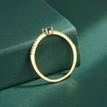 Sterling Silver NIB - Green Stone Gold Tone  Ring. Photo 5