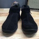 Ryka Anchorage Mid Women's 6.5 W Black Suede Faux Fur Side Zipper Ankle Booties Photo 0