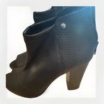 Vera Wang Simply Vera BLACK OPEN TOE‎ Faux LEATHER HEEL BOOTIES SIZE 7M Man Made Leather Photo 2