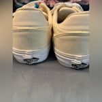 Vans Excellent condition pale yellow . Size 8. Photo 3