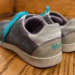 Ahnu by Teva | GOAT Neo Leather Sneakers Gray Size 8 Photo 4