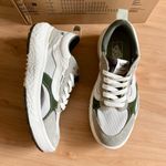 Vans  UltraRange Neo VR3 Shoe
Women 10.0 US  Mens 8.5 US Photo 7