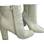 Bamboo  White Croc Block 4 Inch Heel Ankle Boots Zip Side Gogo Bootie Womens 11 Photo 1