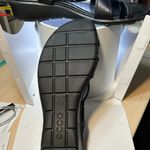 Ecco New women's sandals. Real leather. Size 10. $32. Photo 2