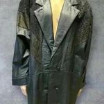 Vintage Venezia women’s size 1X leather long sleeve jacket Black Photo 0