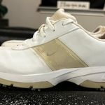 Nike Womens sz8  Sport Performance Spiked Golf Shoes Photo 0