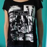 Love j LA graphic t-shirt Photo 0