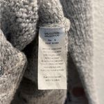 Woven Heart  Gray Floral Women's Sweater size Medium pullover Photo 2