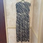 Ann Taylor Black and Cream Zebra print V-Neck Wide-Leg Jumpsuit Romper Sz 14 Photo 3