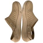 Crocs Lite Ride Clogs Comfort Slip On Sandal Unisex White Mens 6 Womens 7 Photo 8