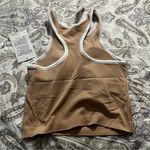 Lululemon  ebb to street cropped tank contour/ white size 4 Photo 3
