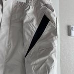 Columbia White  Sportswear windbreaker jacket #outdoor Photo 4