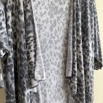 LuLaRoe Shirley Oversized Animal Print Kimono Duster Small Longline Layering Photo 2