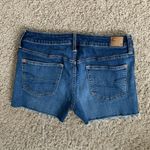 American Eagle Boy Fit 3” blue cutoff size 6 jean shorts Photo 4