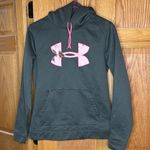 Under Armour  Semi-Fitted Green Pink Camo Pullover Hoodie Sweatshirt - Women's Md Photo 0
